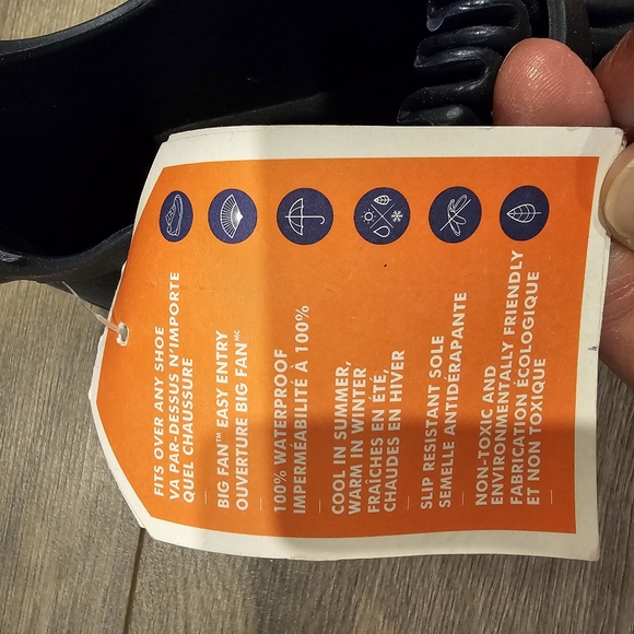 New with tags Butler Rockhopper Over Shoe Toddler Rubber Boots Rain Blue - Picture 4 of 7